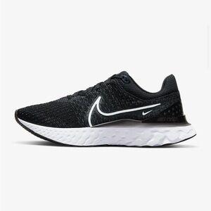 Nike React Flyknit running shoes